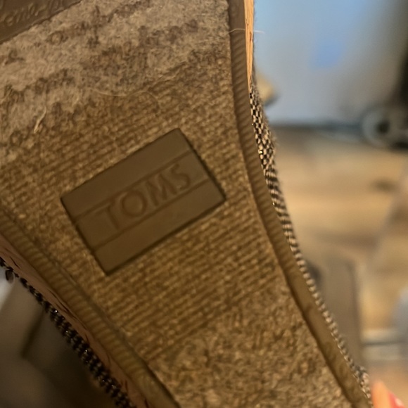 TOMS, wedge cork heels, size 8.5 - Picture 12 of 12